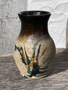 11_VASE h24cm £95