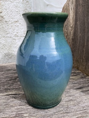 07_VASE h23cm £65